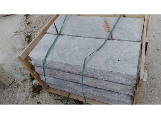 Silver Travertine Split Face Blocksteps